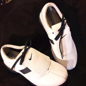 Nike Golf shoes with tassels